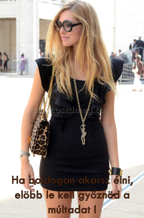 Ha boldogan akarsz élni
 
Ha boldogan akarsz élni, elöbb le kell gyöznöd a múltadat !